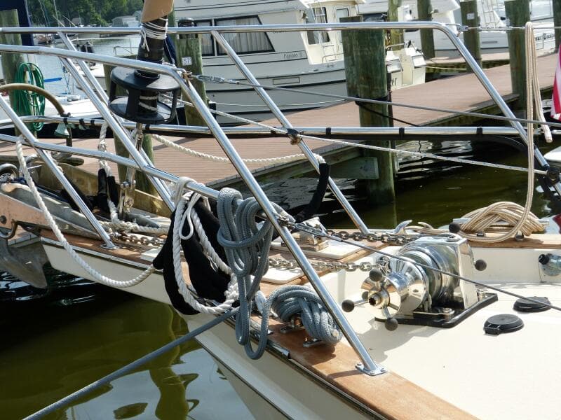 2000 Island Packet 420