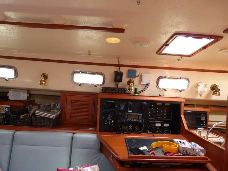 2000 Island Packet 420