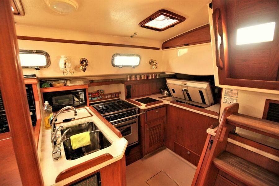 2000 Island Packet 420