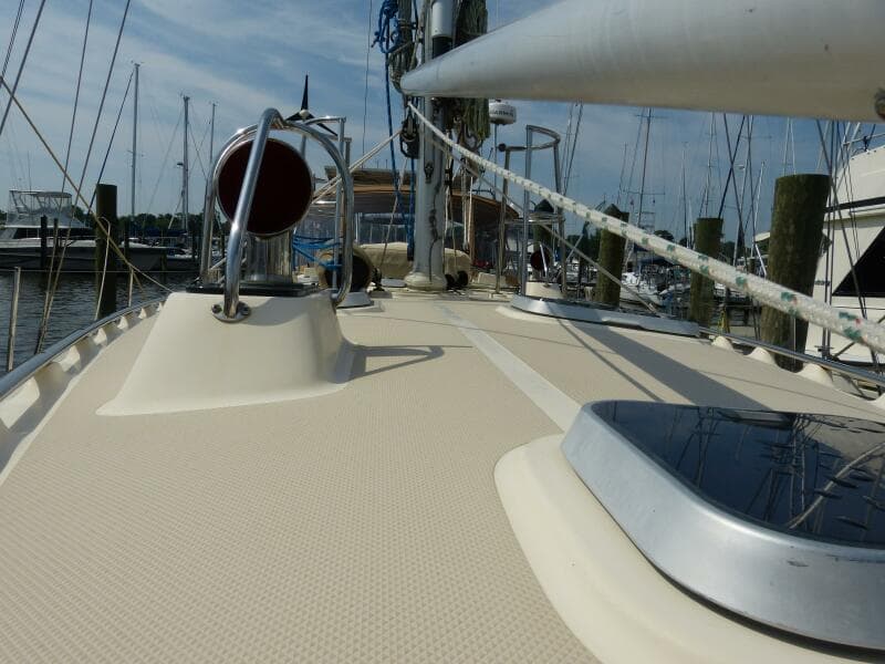 2000 Island Packet 420