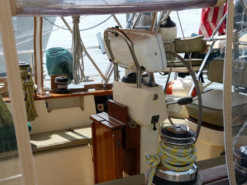 2000 Island Packet 420