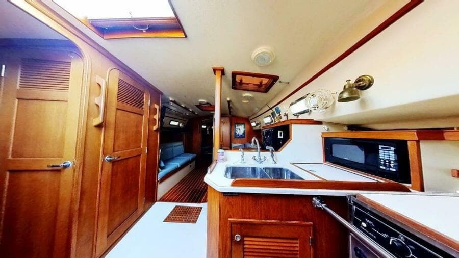 2000 Island Packet 420