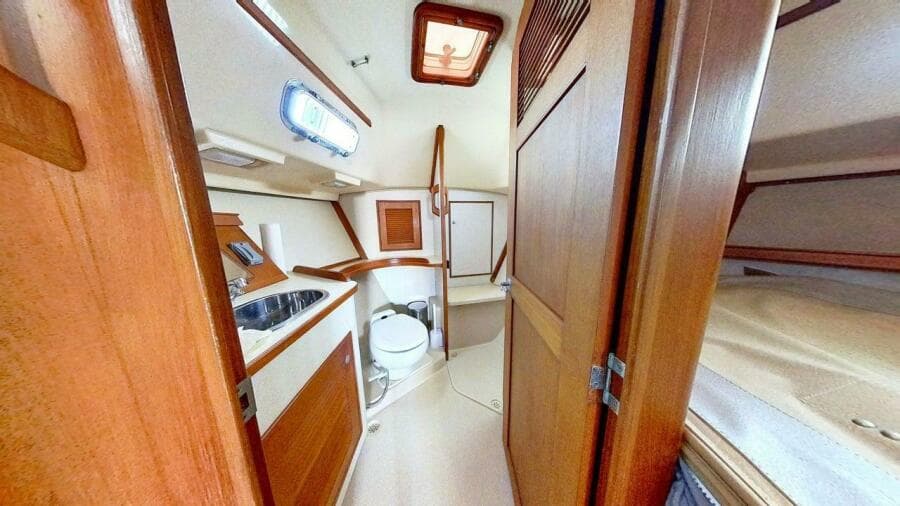 2000 Island Packet 420