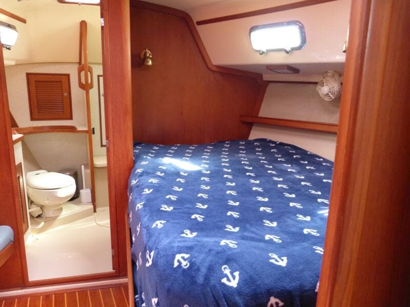 2000 Island Packet 420