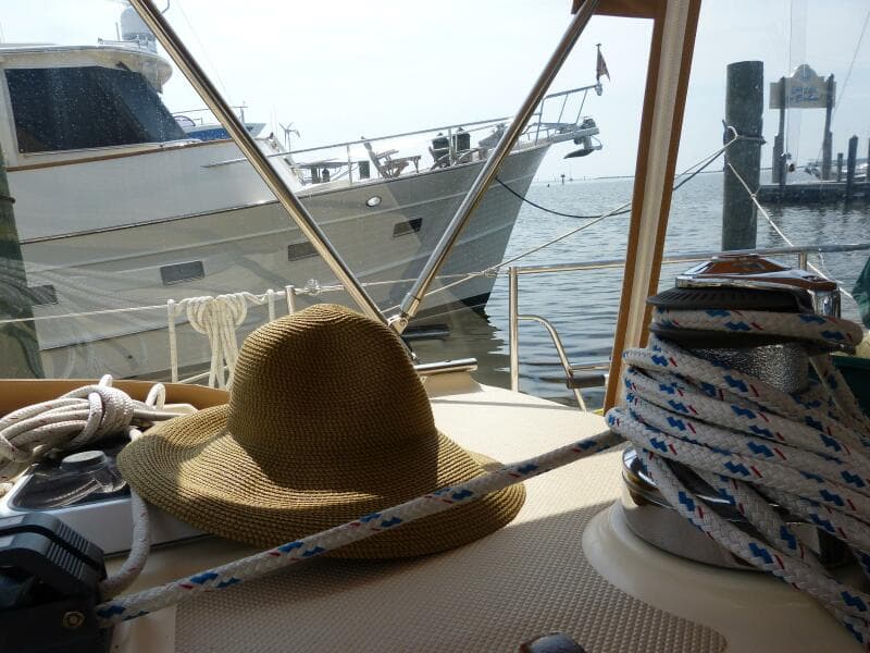 2000 Island Packet 420