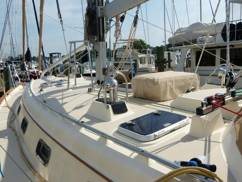 2000 Island Packet 420