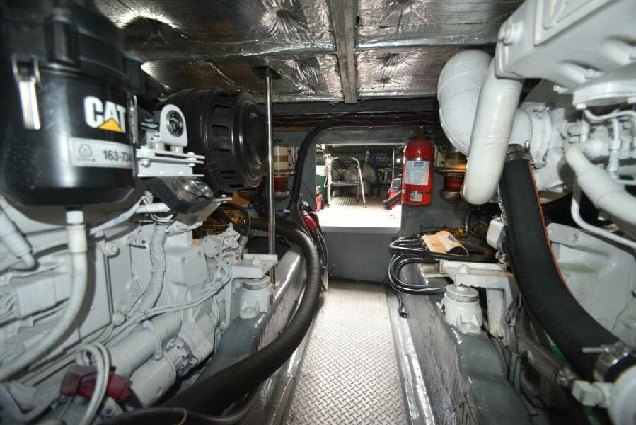 2000 Sea Ray 480 Sedan Bridge Power 9850225 983774568 0 240620250708 64