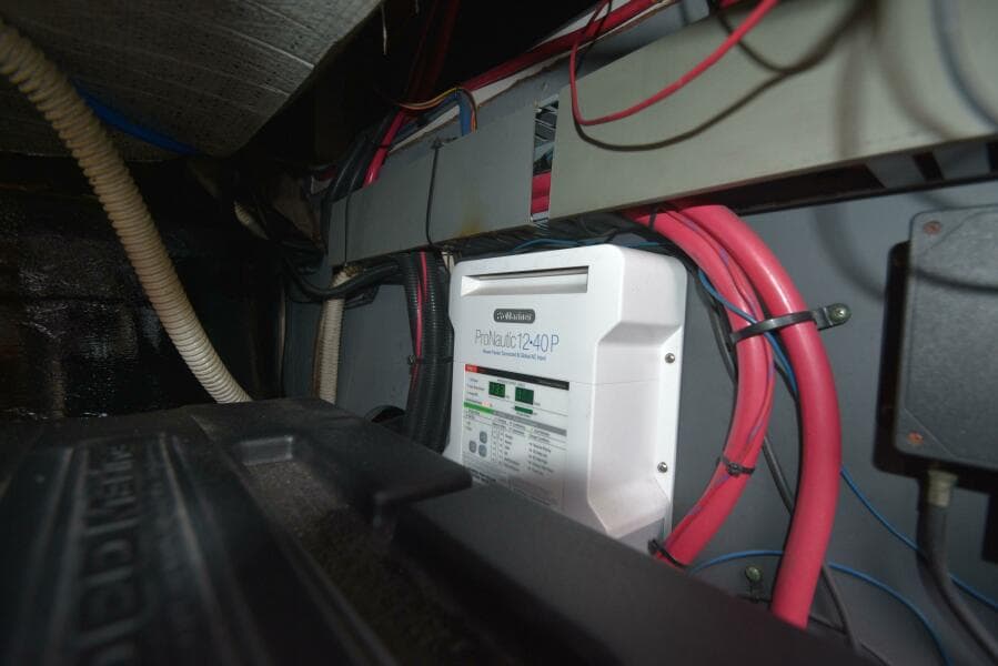 2000 Sea Ray 480 Sedan Bridge Power 9850225 983774569 0 240620250708 65