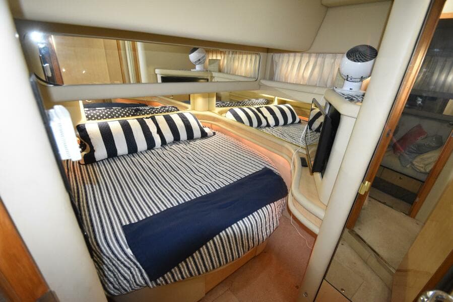 2000 Sea Ray 480 Sedan Bridge Power 9850225 983774522 0 240620250704 18