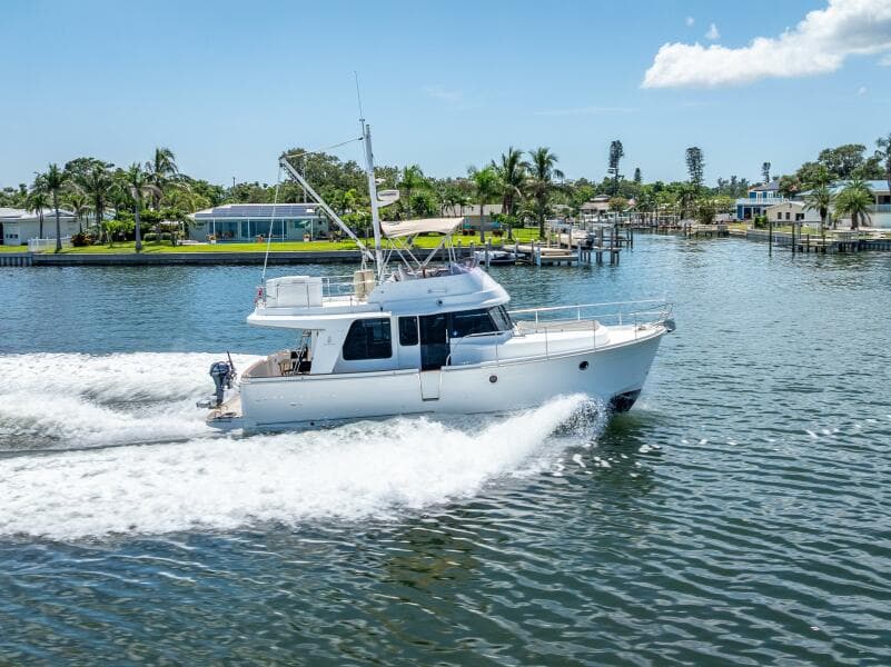 2015 Beneteau Swift Trawler 34