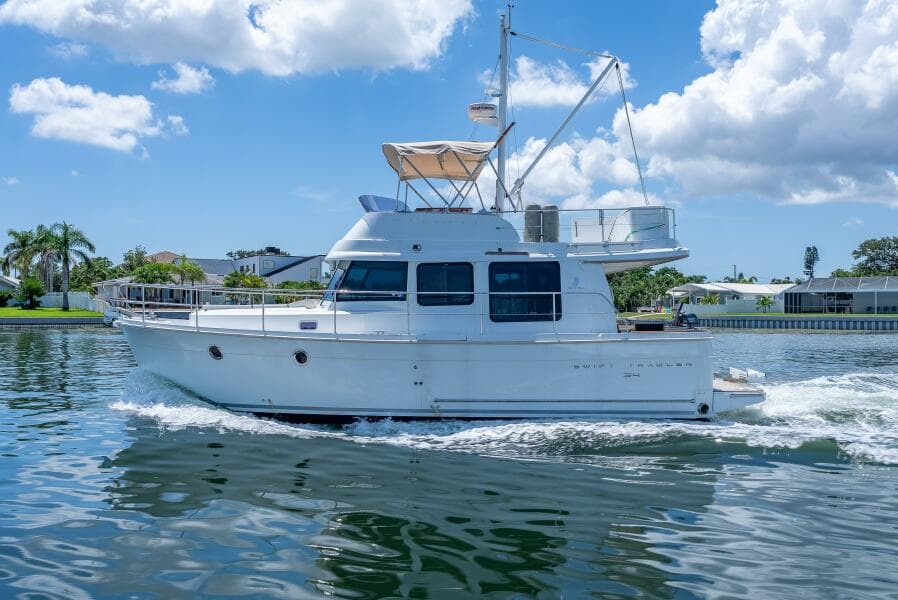 2015 Beneteau Swift Trawler 34