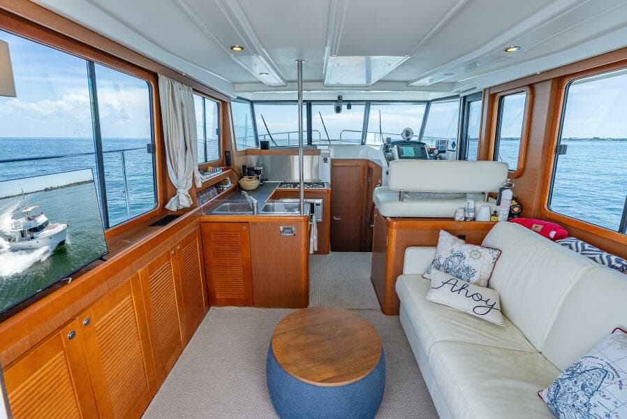 2015 Beneteau Swift Trawler 34