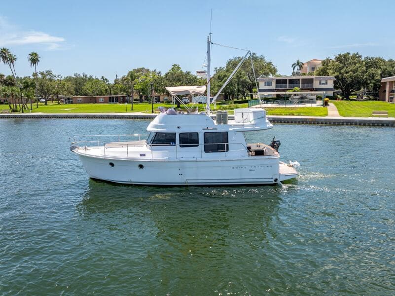 2015 Beneteau Swift Trawler 34