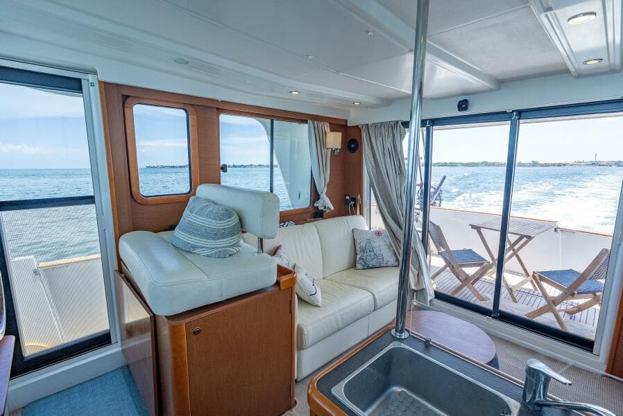 2015 Beneteau Swift Trawler 34