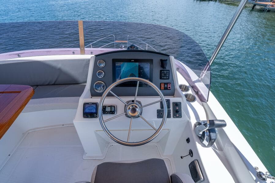 2015 Beneteau Swift Trawler 34