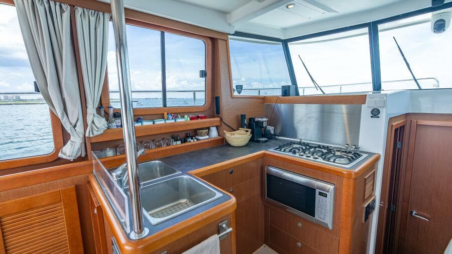 2015 Beneteau Swift Trawler 34