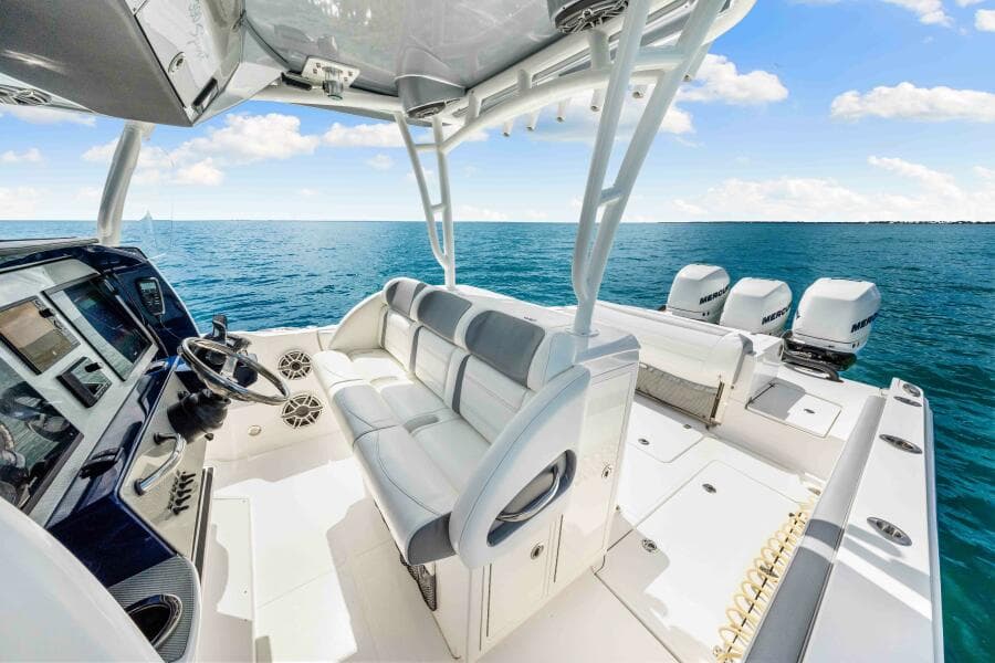 2021 Nor-Tech 390SS - Helm