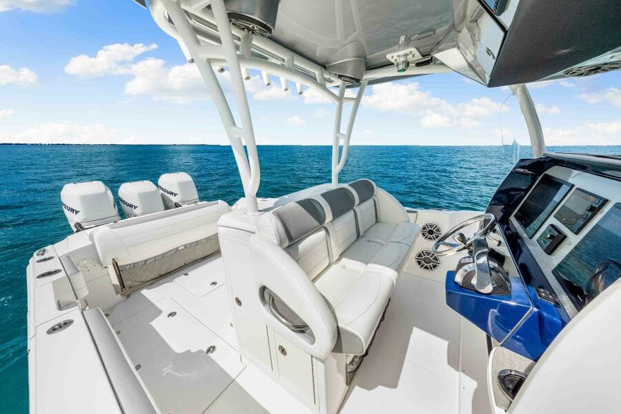 2021 Nor-Tech 390SS - Helm