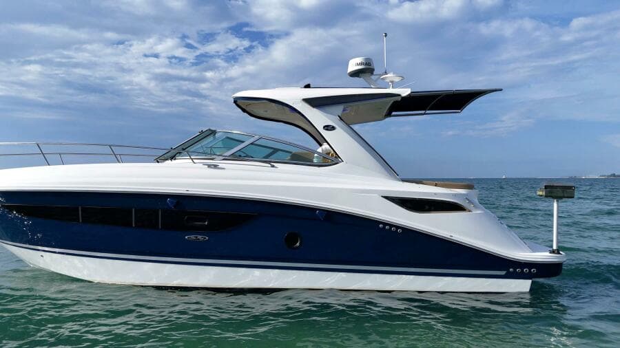 2019 Sea Ray 350 Sundancer