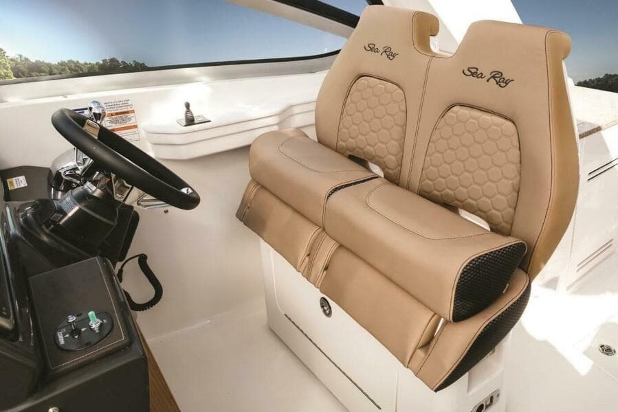 2019 Sea Ray 350 Sundancer