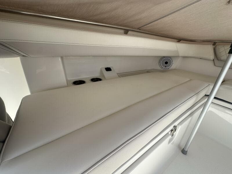 2024 World Cat 280CCX