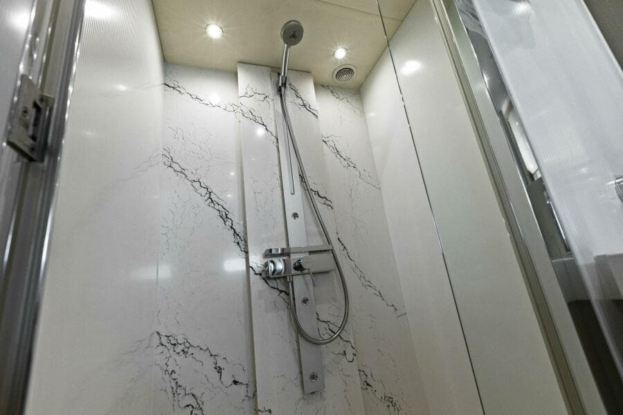 2013 Sunseeker 73 Manhattan