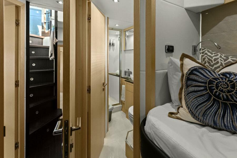 2013 Sunseeker 73 Manhattan