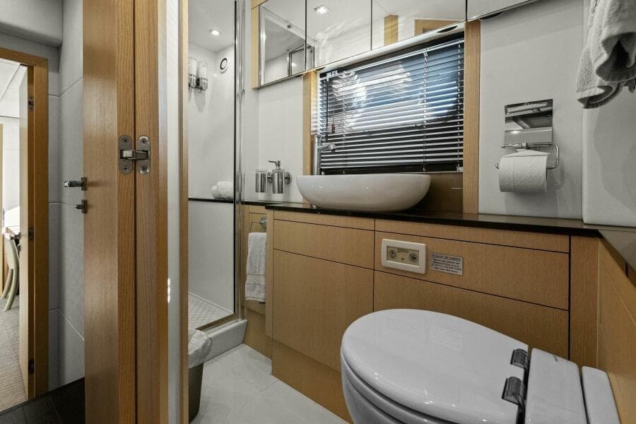 2013 Sunseeker 73 Manhattan