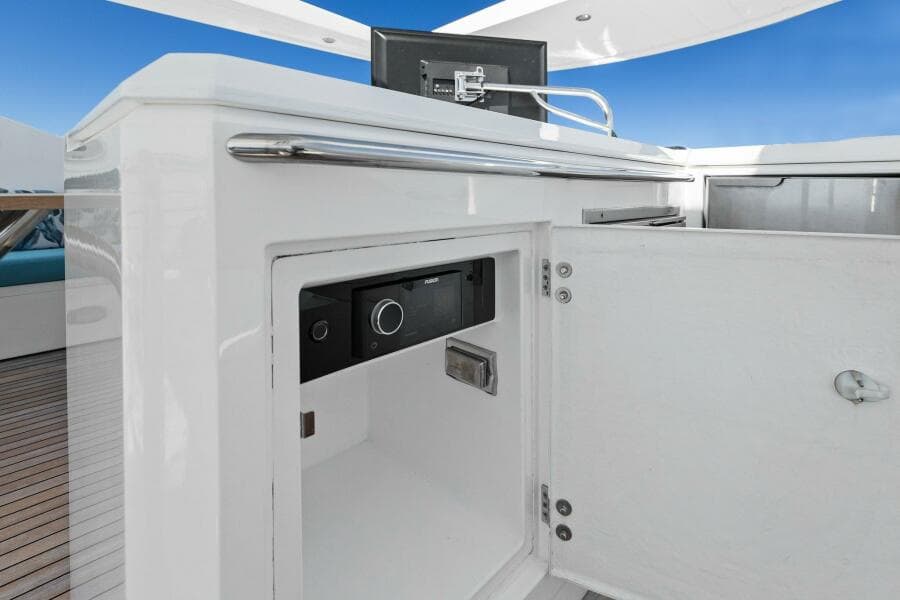 2013 Sunseeker 73 Manhattan