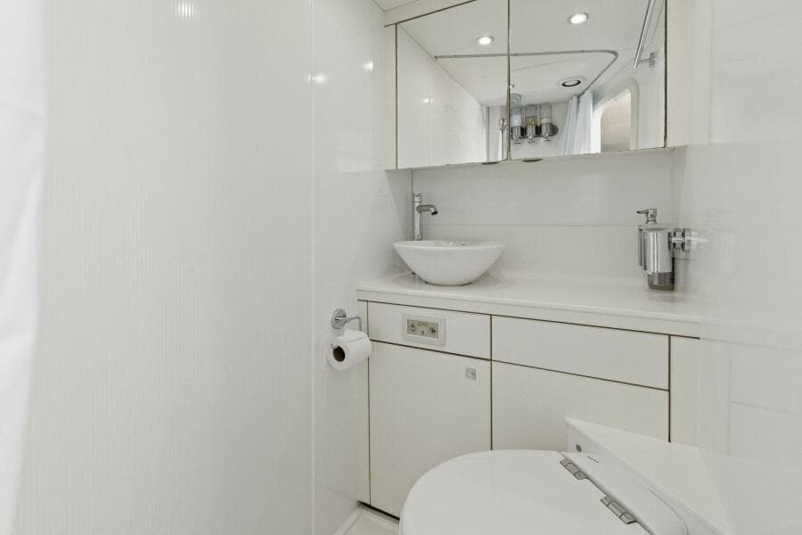 2013 Sunseeker 73 Manhattan