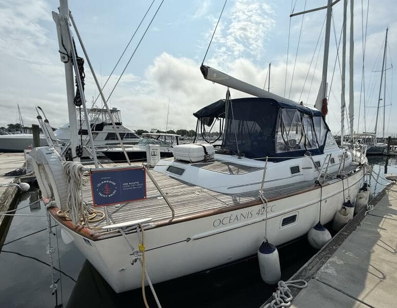 2003 Beneteau 