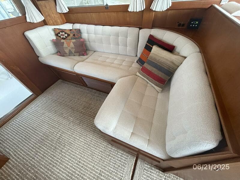 36' Grand Banks salon port seating