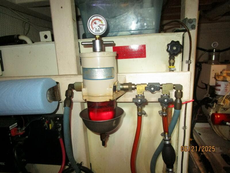 36' Grand Banks Racor fuel filter