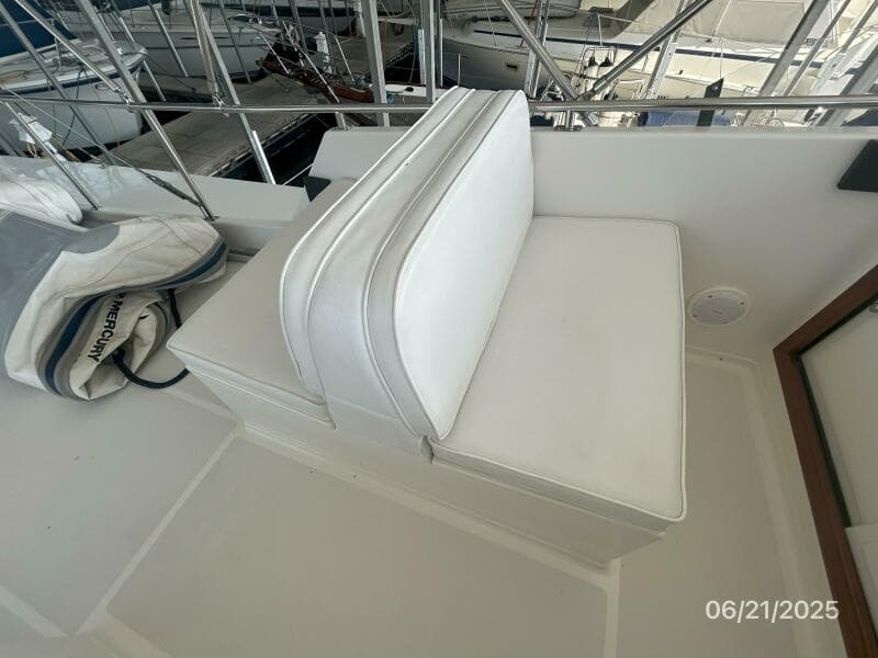 36' Grand Banks flybridge port seating