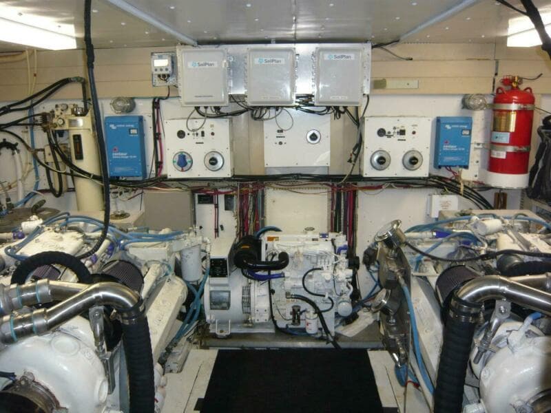 1990 Viking Cockpit Motor Yacht - Photo 48
