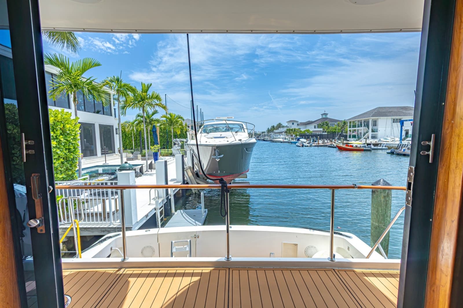 1990 Viking Cockpit Motor Yacht - Photo 16