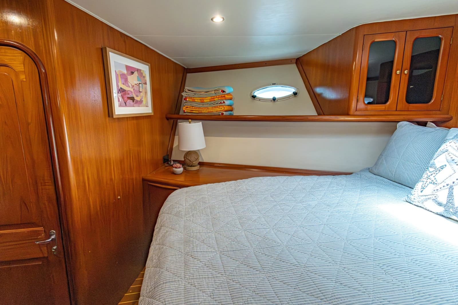 1990 Viking Cockpit Motor Yacht - Photo 35