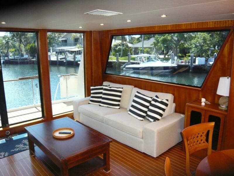 1990 Viking Cockpit Motor Yacht - Photo 8