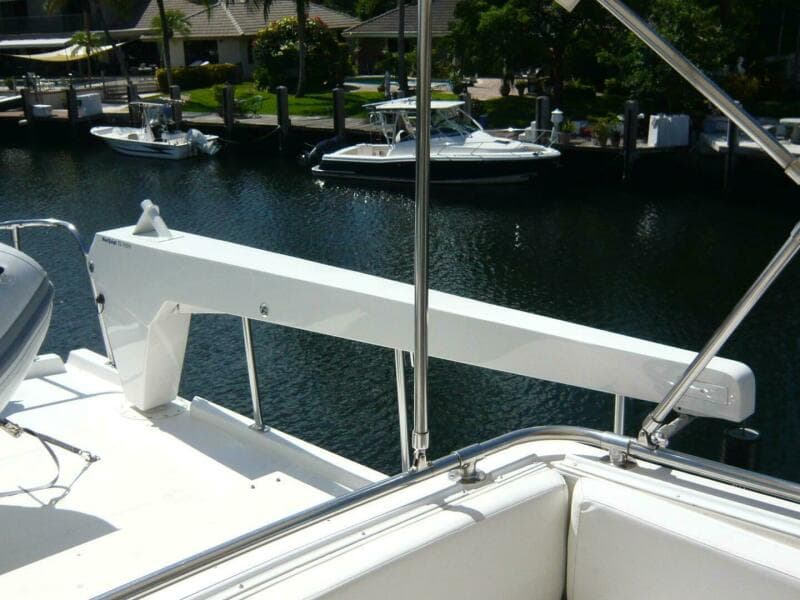 1990 Viking Cockpit Motor Yacht - Photo 41