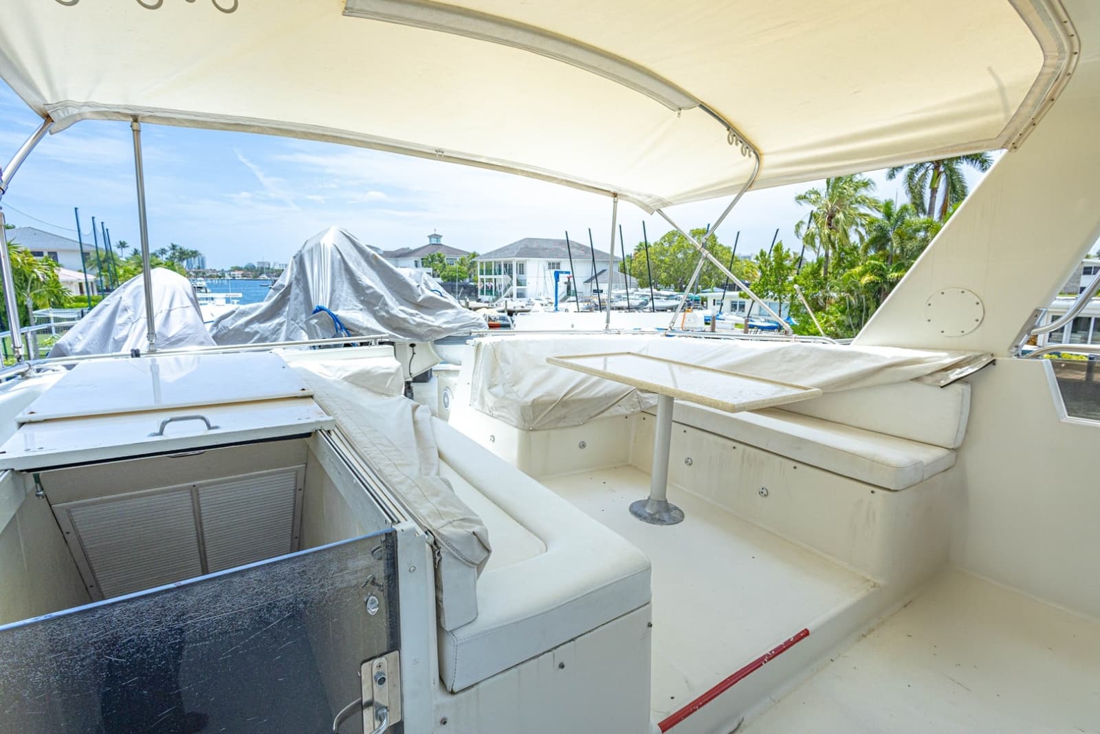 1990 Viking Cockpit Motor Yacht - Photo 47