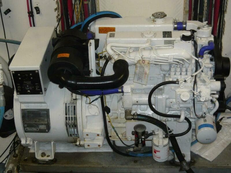 1990 Viking Cockpit Motor Yacht - Photo 51
