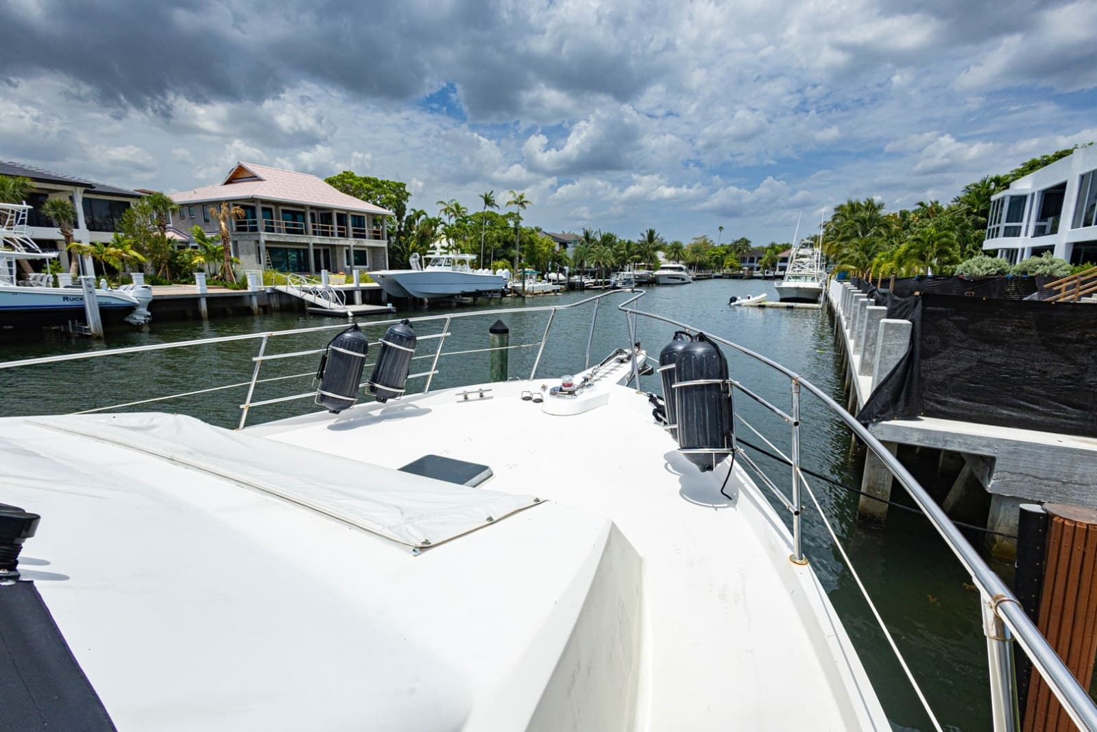 1990 Viking Cockpit Motor Yacht - Photo 57