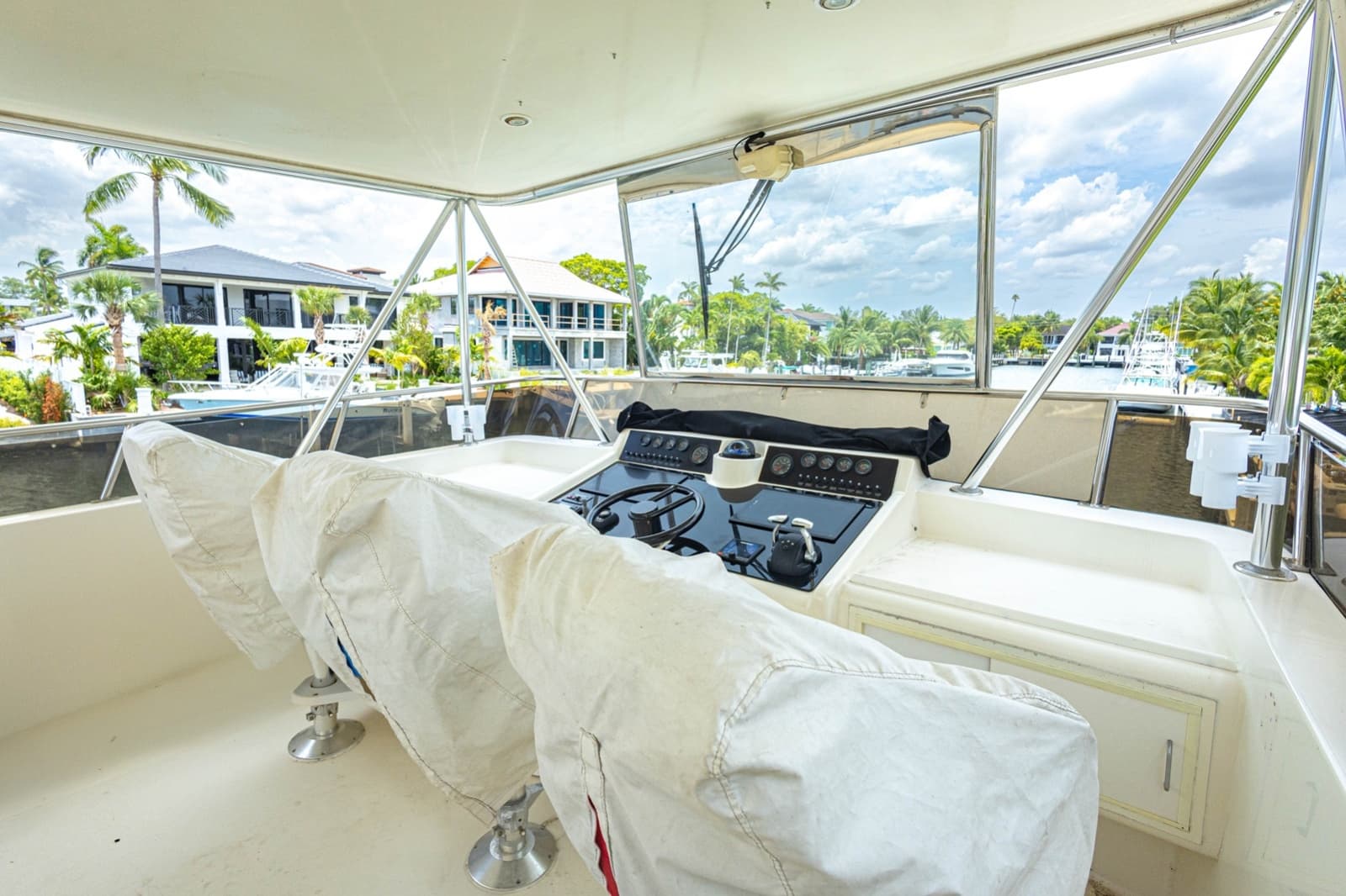 1990 Viking Cockpit Motor Yacht - Photo 51