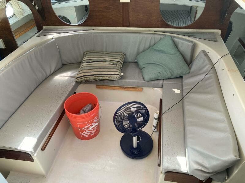 1976 Catalac 9 Meter