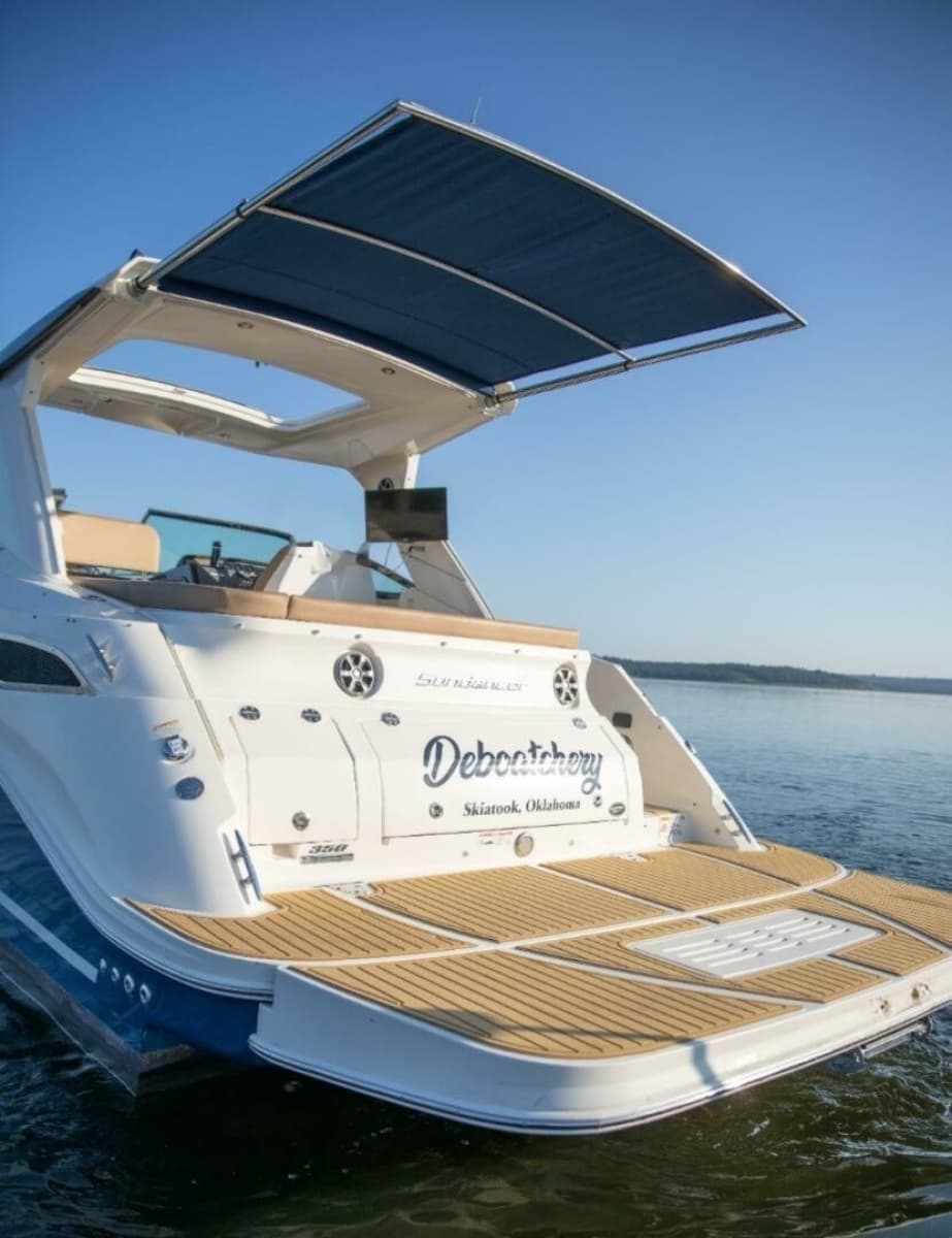 2016 Sea Ray Sundancer 350 - Photo 2