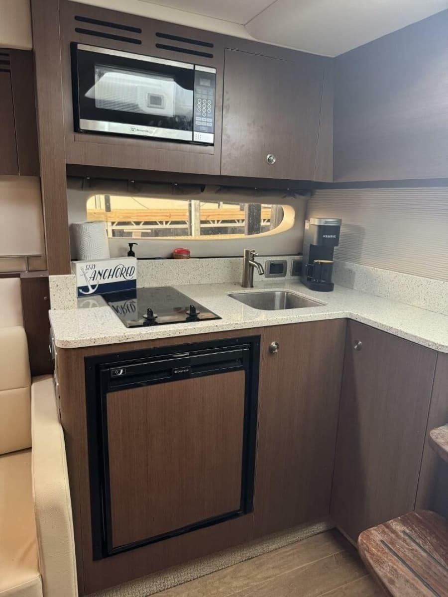 2016 Sea Ray Sundancer 350 - Photo 109