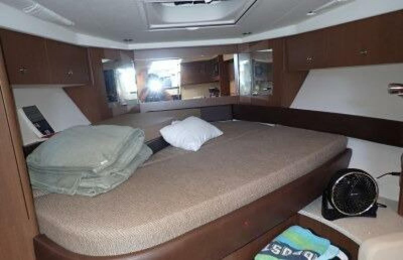 2016 Sea Ray Sundancer 350 - Photo 98