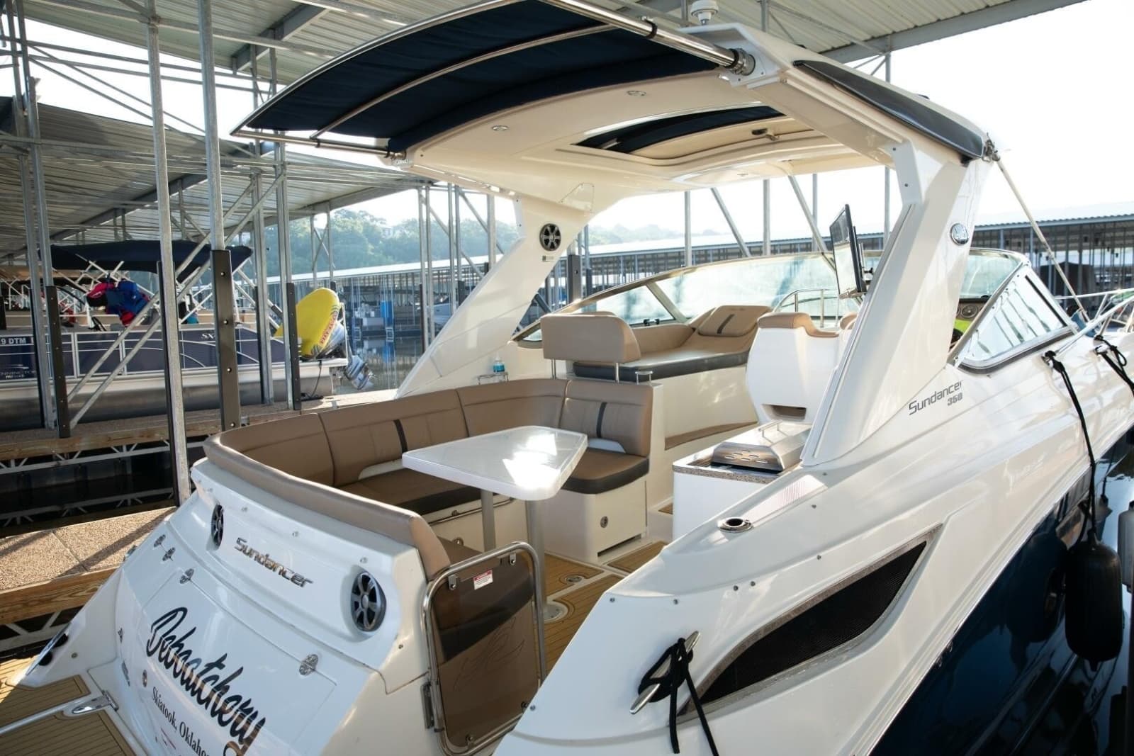 2016 Sea Ray Sundancer 350 - Photo 40