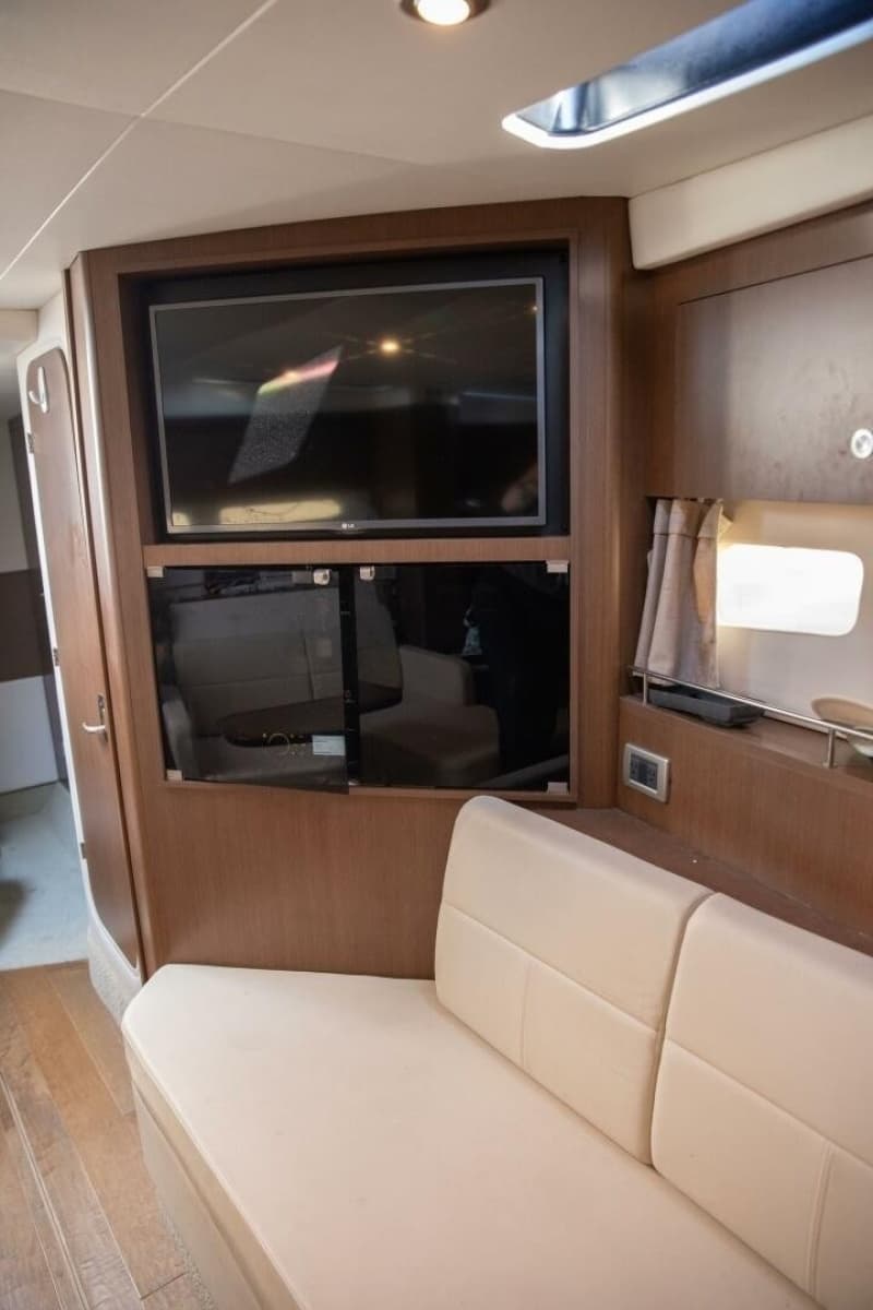2016 Sea Ray Sundancer 350 - Photo 119
