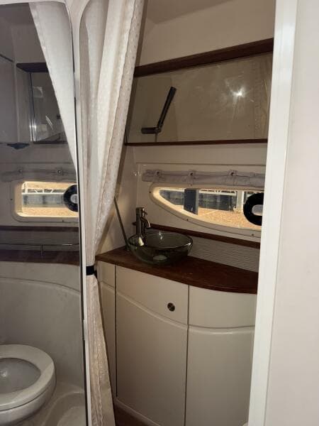 2016 Sea Ray 350 Sundancer